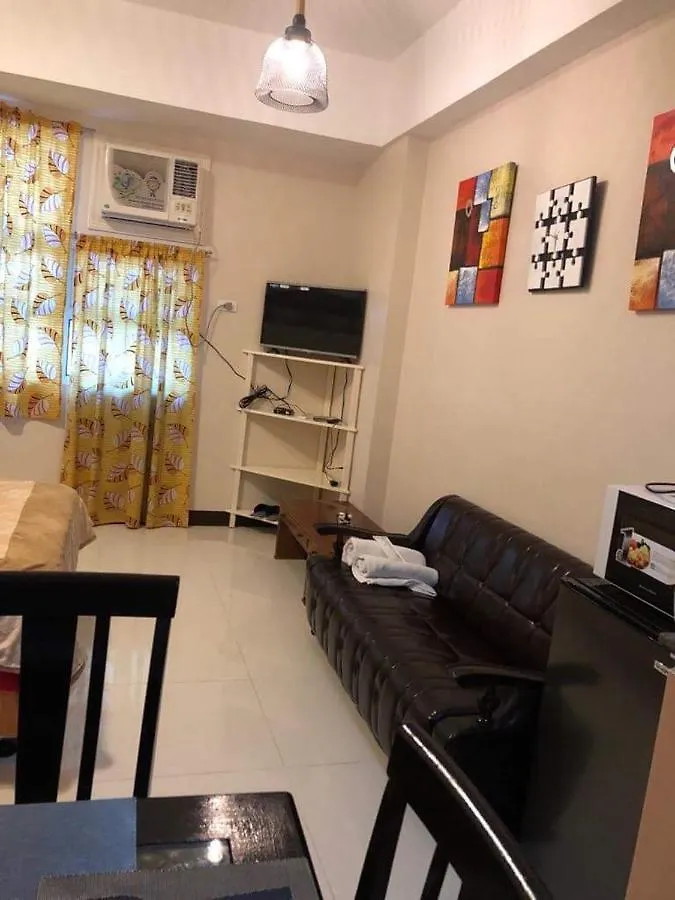 101 Newport Boulevard-Favila Condotel Unit Near Airport Pasay Apartmanhotel