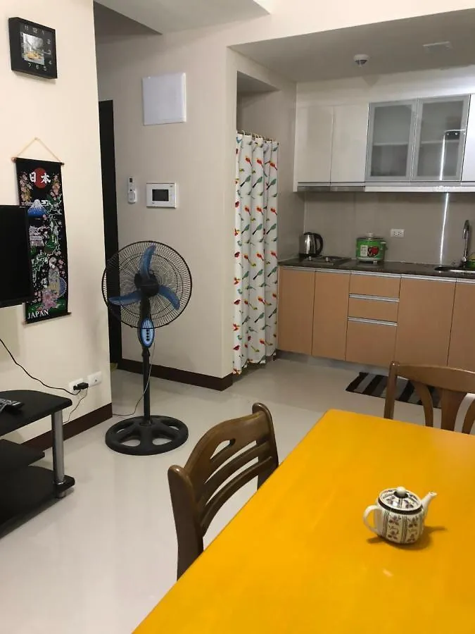 101 Newport Boulevard-Favila Condotel Unit Near Airport Pasay