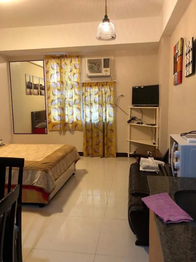 101 Newport Boulevard-Favila Condotel Unit Near Airport Pasay Aparthotel